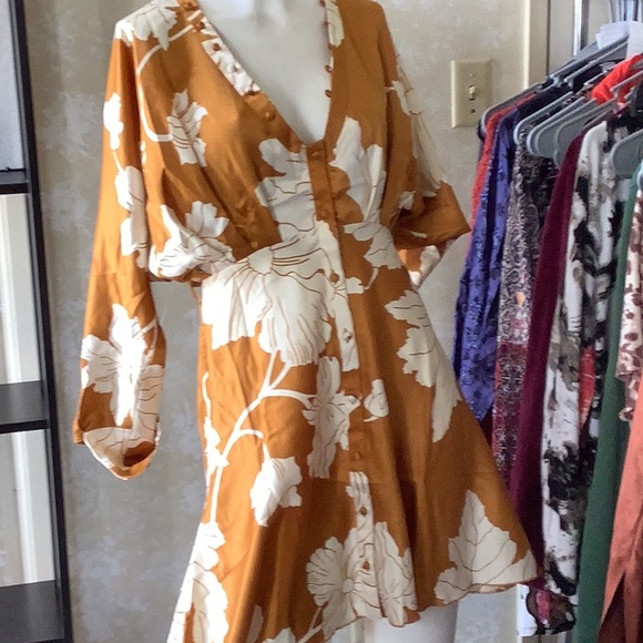 ASOS Dresses & Skirts - Nwt ASOS designs Nordstrom dress